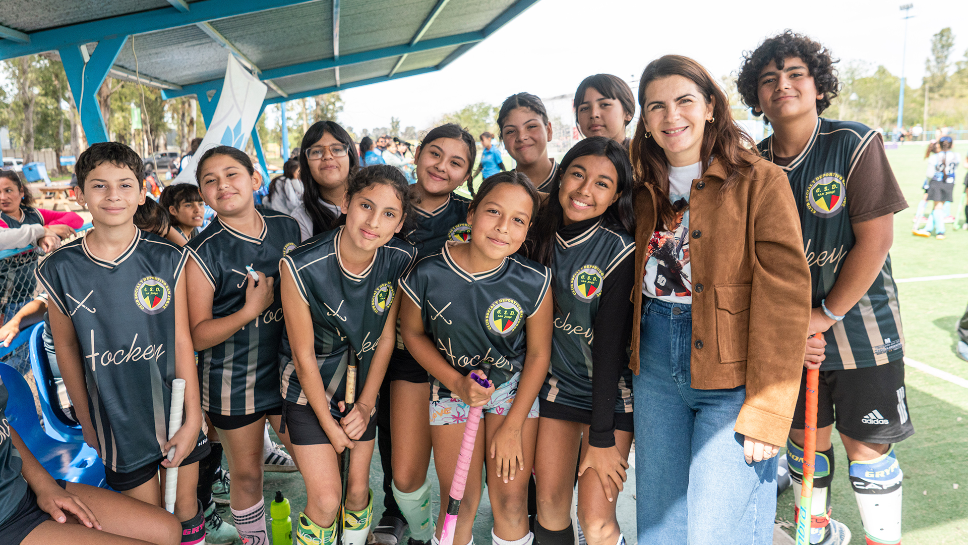 NOTICIAS MORENO: MARIEL FERNANDEZ ENCABEZO EL LANZAMIENTO DE LAS LIGAS MUNICIPALES DE MORENO